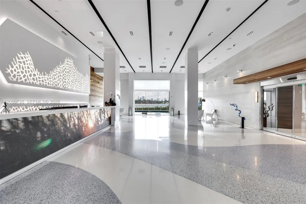 650 west ave #2710 Miami Beach, FL 33139