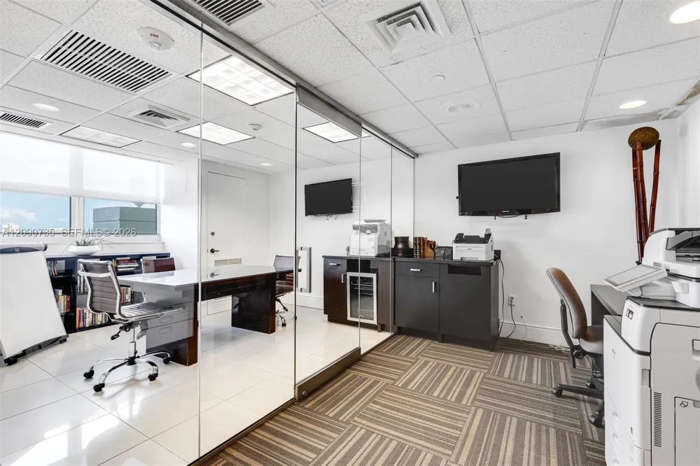 650 west ave #2710 Miami Beach, FL 33139