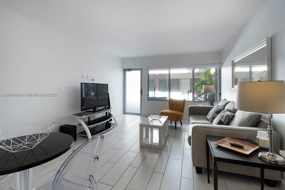2130 Park Ave #5 Miami Beach, FL 33139