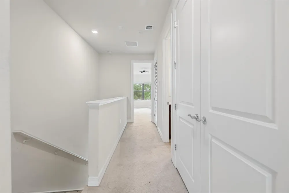 4488 Appleton Circle E Oakland Park, FL 33309