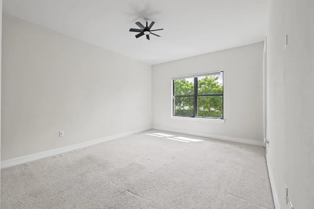 4488 Appleton Circle E Oakland Park, FL 33309