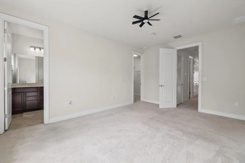 4488 Appleton Circle E Oakland Park, FL 33309
