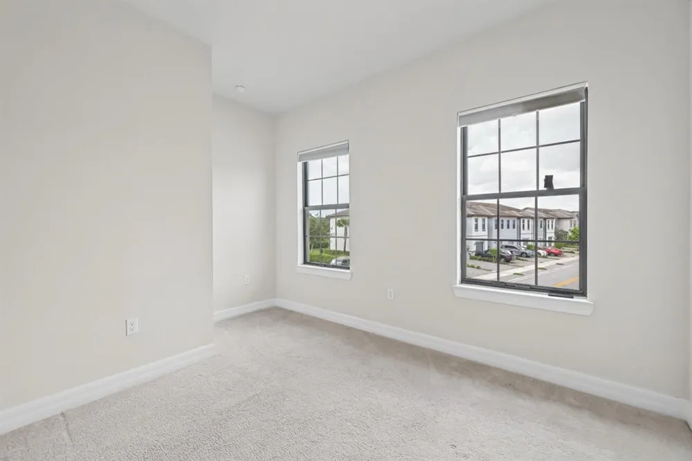 4488 Appleton Circle E Oakland Park, FL 33309