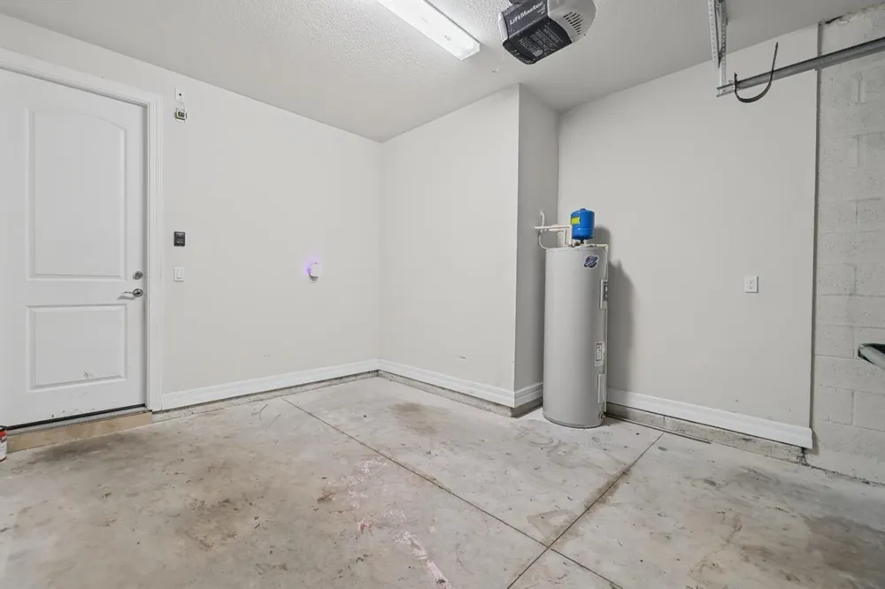 4488 Appleton Circle E Oakland Park, FL 33309