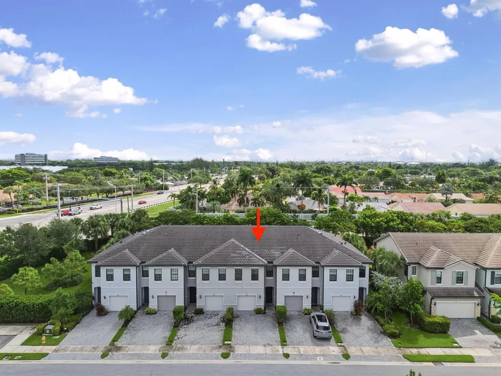 4488 Appleton Circle E Oakland Park, FL 33309
