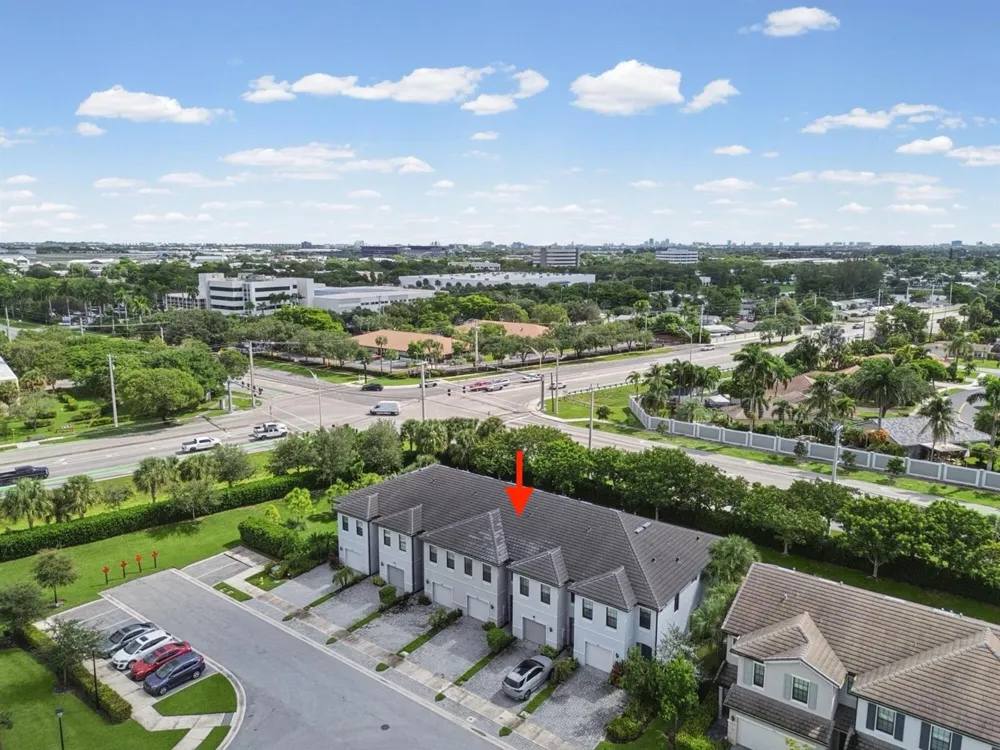 4488 Appleton Circle E Oakland Park, FL 33309