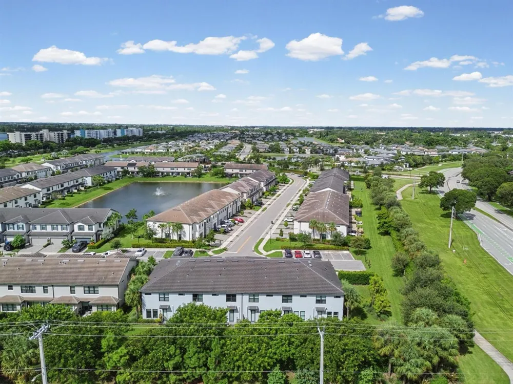 4488 Appleton Circle E Oakland Park, FL 33309