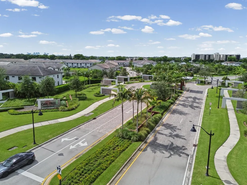 4488 Appleton Circle E Oakland Park, FL 33309