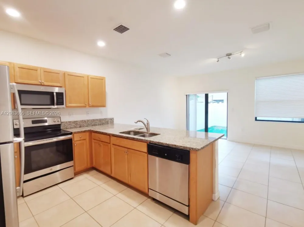 9398 W 32nd Ln #9398 Hialeah, FL 33018