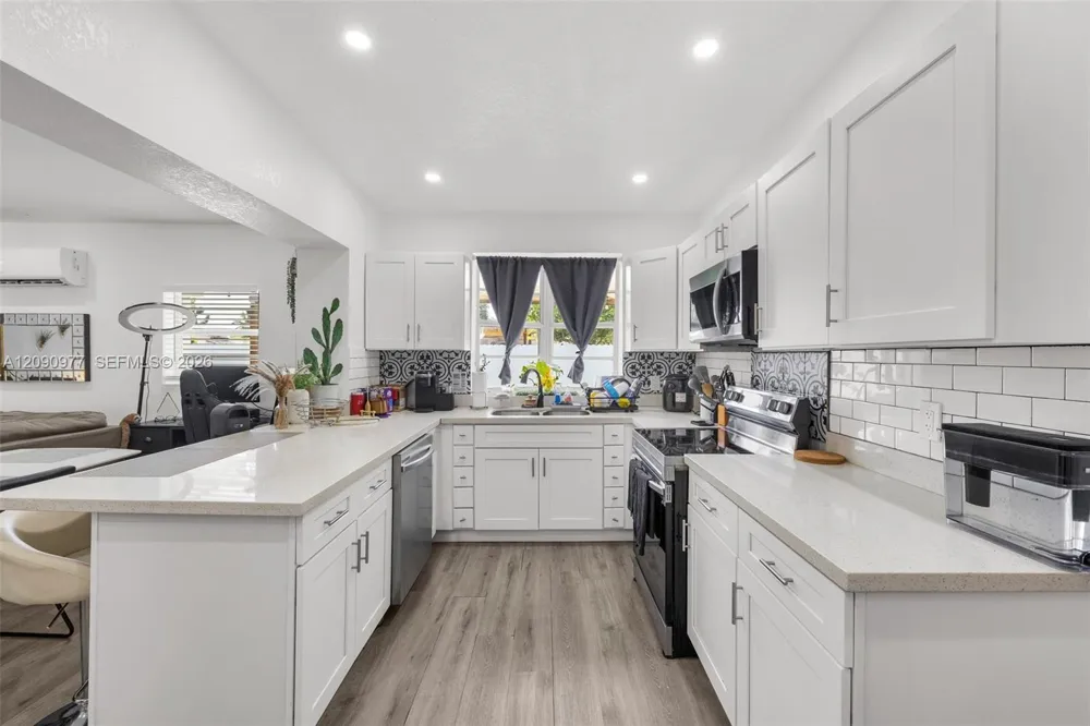 314 NW 106th St Miami, FL 33150