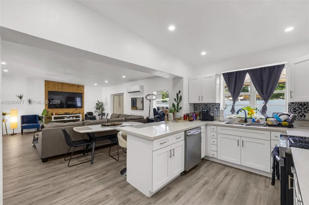 314 NW 106th St Miami, FL 33150