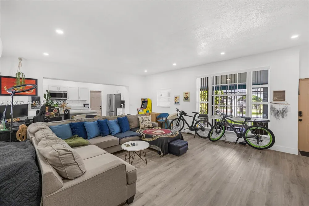 314 NW 106th St Miami, FL 33150