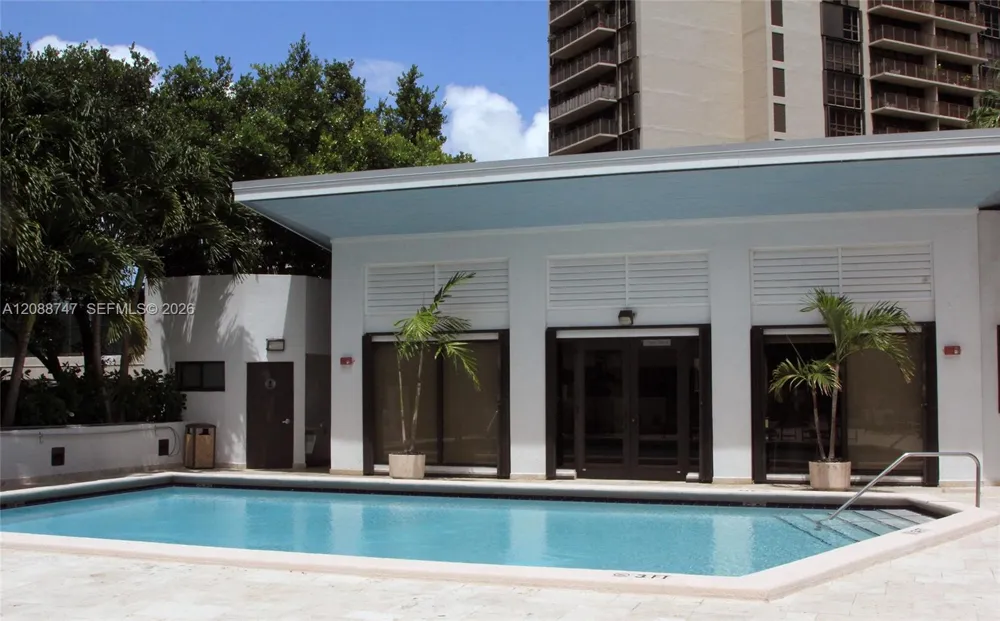 151 SE 15th Rd #502 Miami, FL 33129