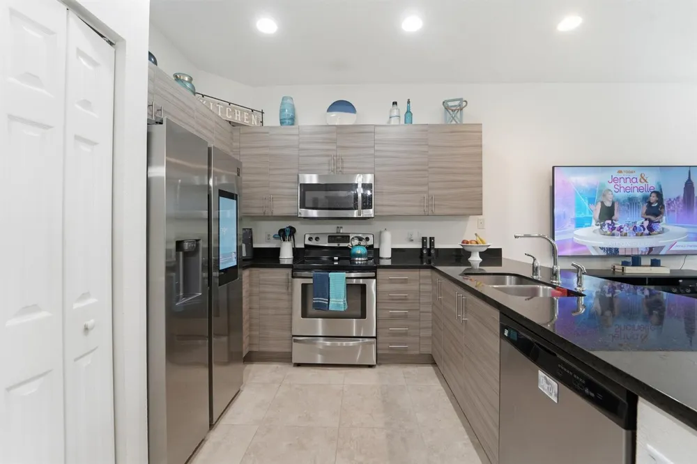 6128 SE PORTOFINO CIRCLE #104 Hobe Sound, FL 33455