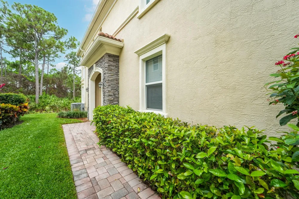6128 SE PORTOFINO CIRCLE #104 Hobe Sound, FL 33455