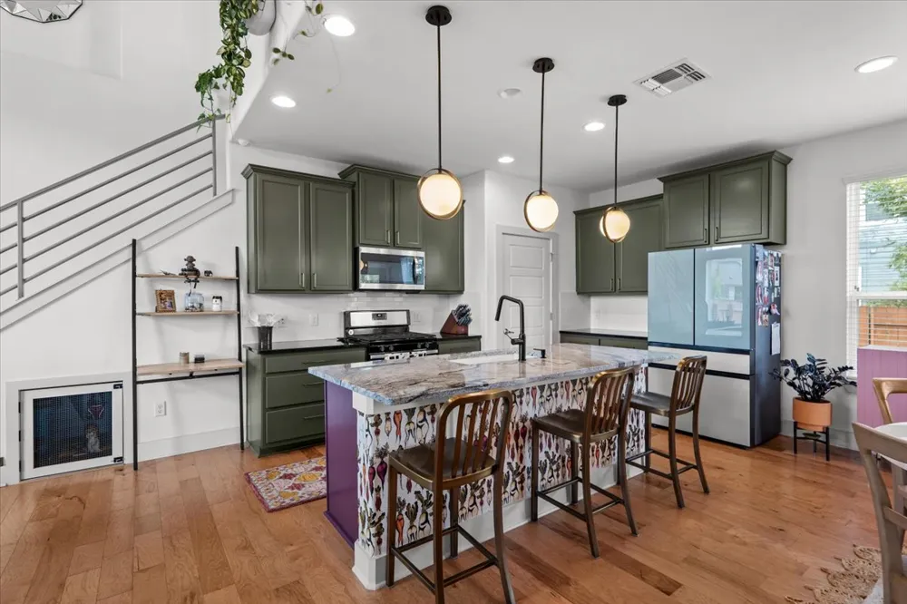 7009 Cherry Beam Path Austin, TX 78744