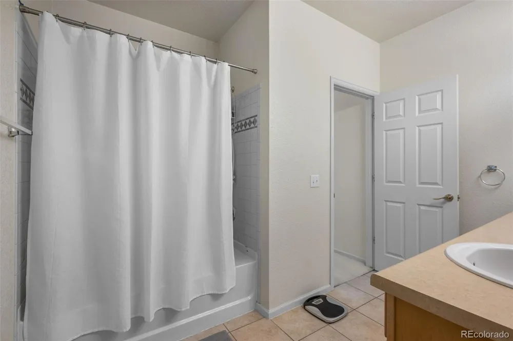 2891 W 119th Avenue #202 Westminster, CO 80234