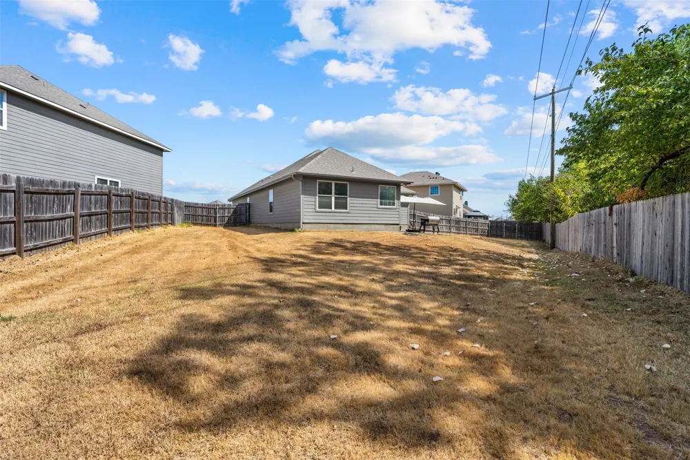 3905 S Fork Ranch Road Waco, TX 76705
