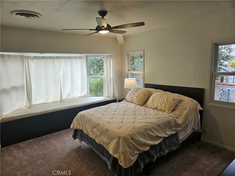 5703 Beck Avenue North Hollywood, CA 91601