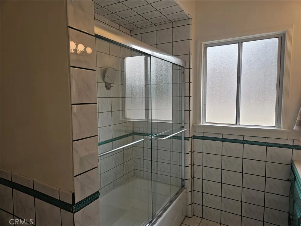 5703 Beck Avenue North Hollywood, CA 91601