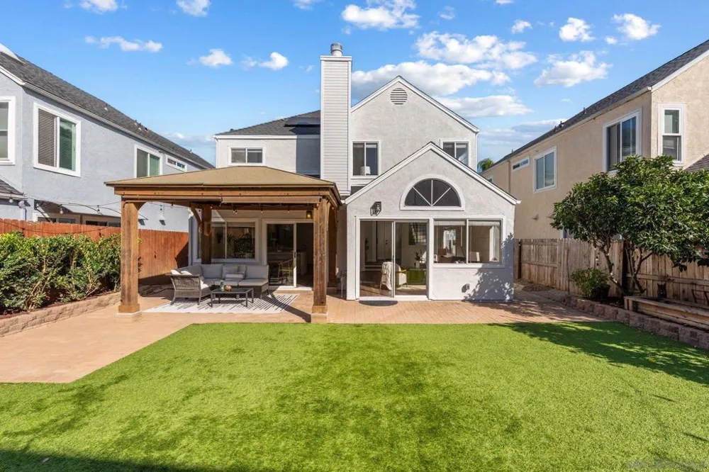 1851 Via Primero Oceanside, CA 92056