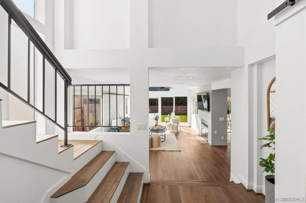 1851 Via Primero Oceanside, CA 92056