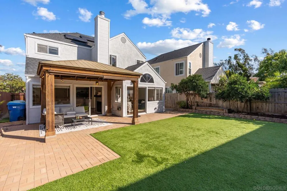 1851 Via Primero Oceanside, CA 92056