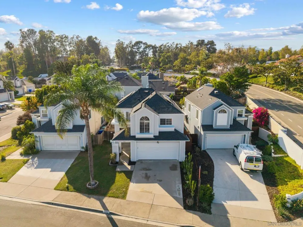 1851 Via Primero Oceanside, CA 92056