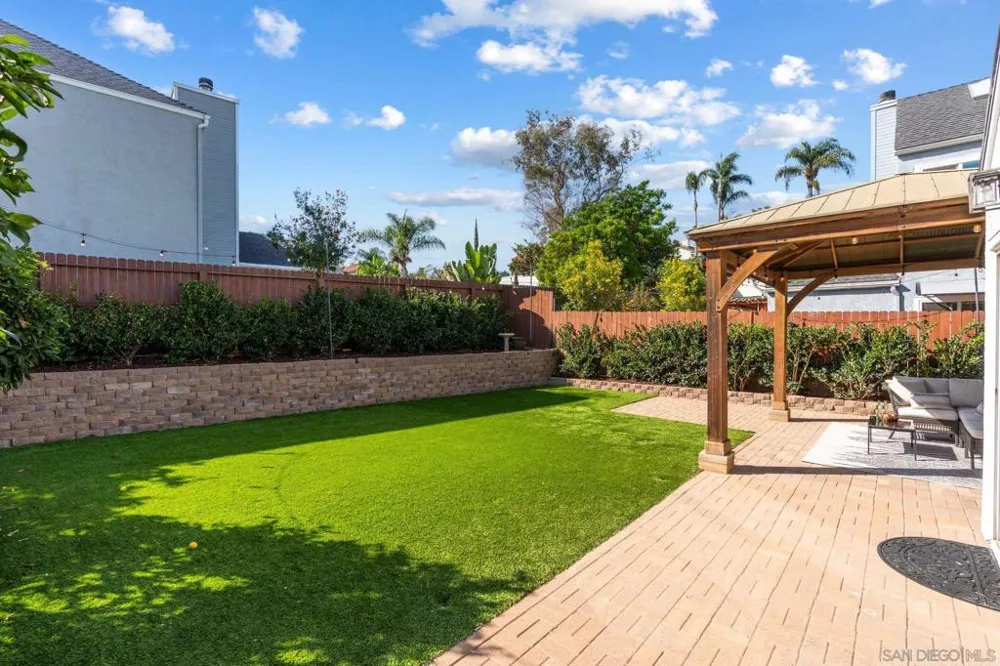 1851 Via Primero Oceanside, CA 92056