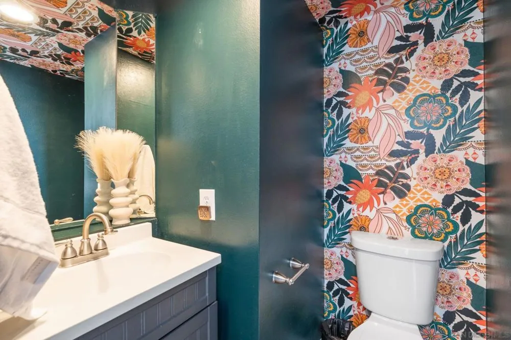 1851 Via Primero Oceanside, CA 92056