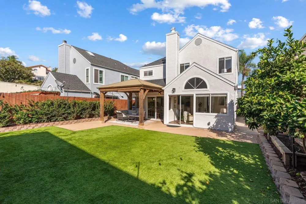 1851 Via Primero Oceanside, CA 92056