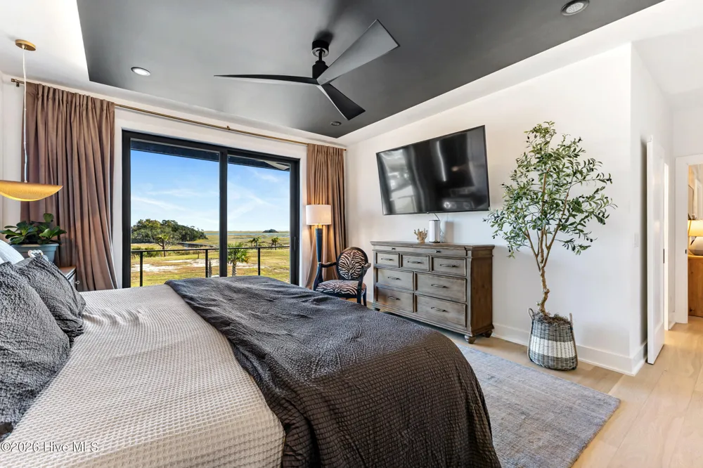 83 Paris Pointe Hampstead, NC 28443