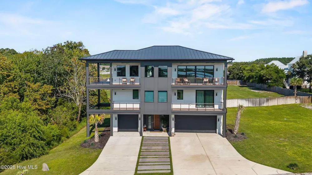 83 Paris Pointe Hampstead, NC 28443
