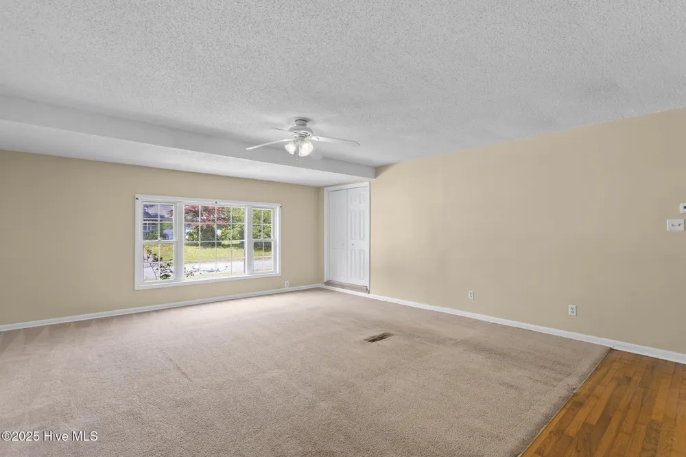 404 Dogwood Lane Jacksonville, NC 28540