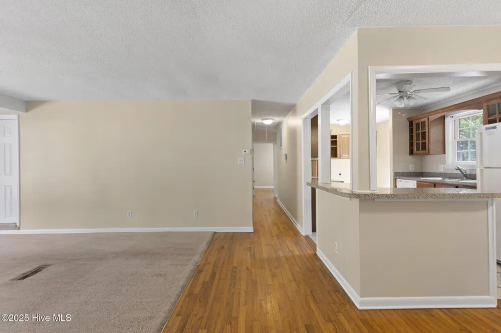 404 Dogwood Lane Jacksonville, NC 28540