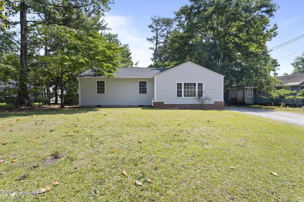 404 Dogwood Lane Jacksonville, NC 28540