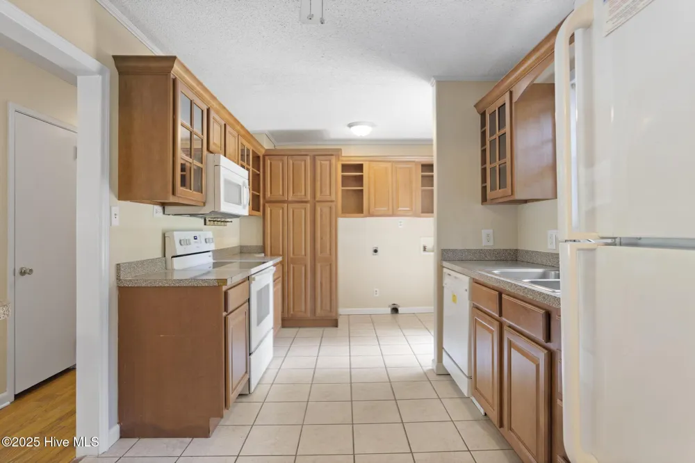 404 Dogwood Lane Jacksonville, NC 28540