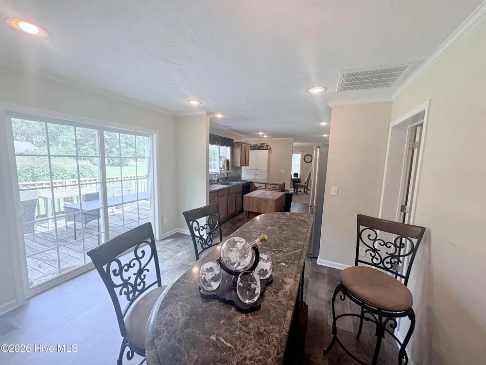 710 Carolina Avenue New Bern, NC 28562