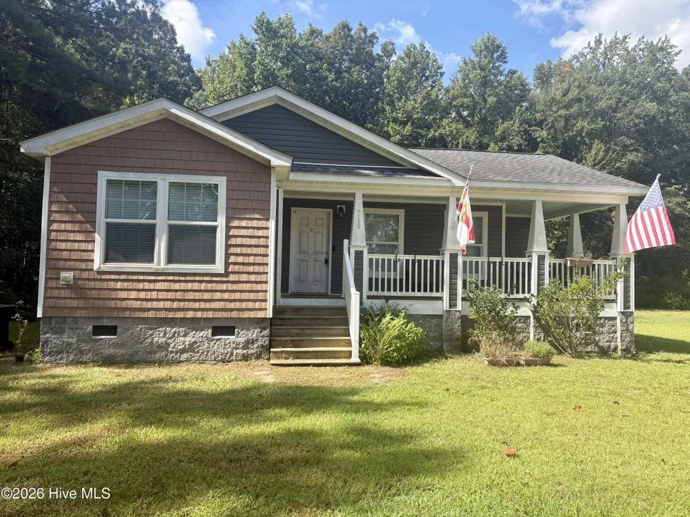710 Carolina Avenue New Bern, NC 28562