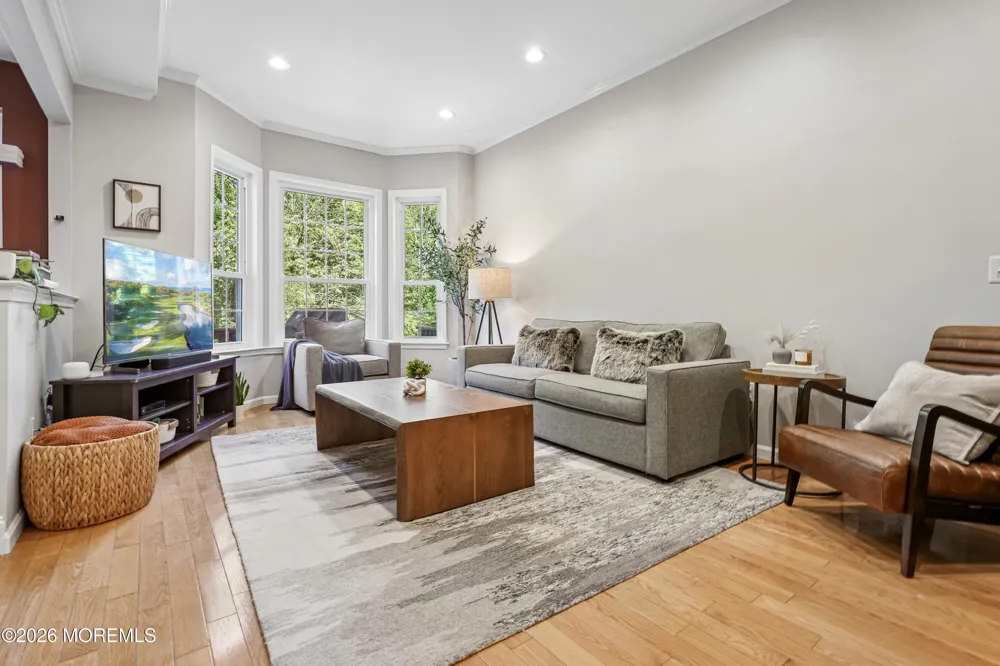 20 Kensington Drive Randolph, NJ 07869