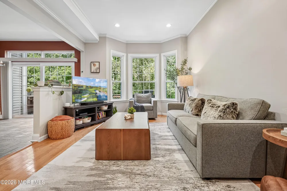 20 Kensington Drive Randolph, NJ 07869