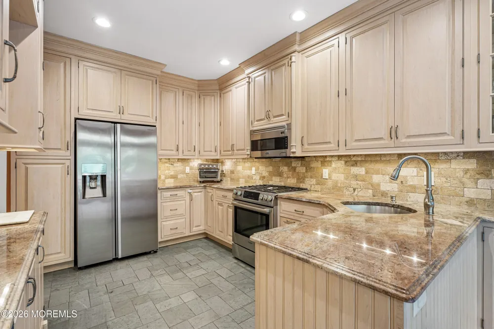 20 Kensington Drive Randolph, NJ 07869