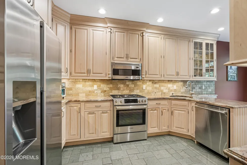 20 Kensington Drive Randolph, NJ 07869