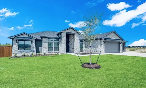 2054 Gray Fox Drive