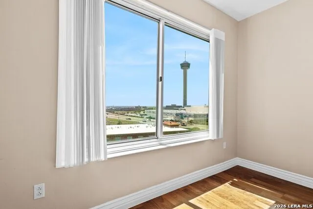 215 CENTER ST #807 San Antonio, TX 78202