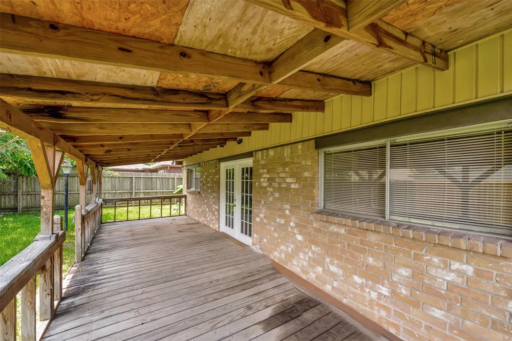 20110 Misty Pines Drive Humble, TX 77346