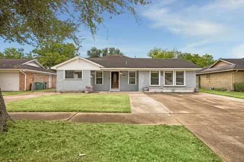 10910 Keese Drive