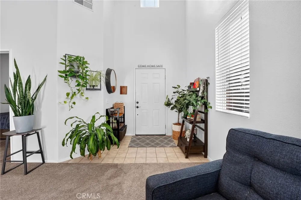 11992 Greenbluff Yucaipa, CA 92399