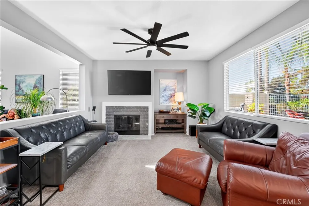 11992 Greenbluff Yucaipa, CA 92399