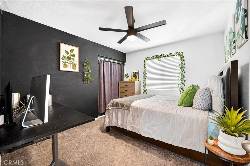 11992 Greenbluff Yucaipa, CA 92399